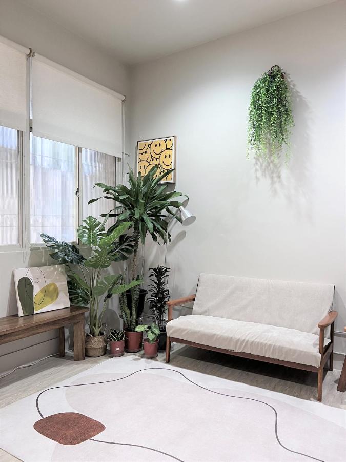 微趣 Wechill Hotel Tainan Exterior foto
