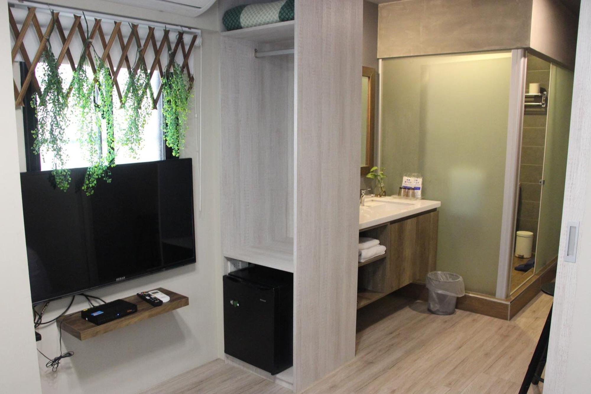 微趣 Wechill Hotel Tainan Exterior foto
