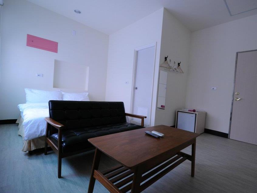微趣 Wechill Hotel Tainan Exterior foto